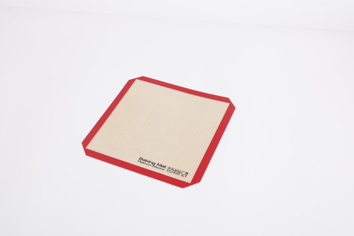 Large Silicone Kitchen Mat Thickening Kneading Silicone Non-stick Rolling Dough Pads Mat Cake Baking Pastry Tool Accessories: 21-21cm