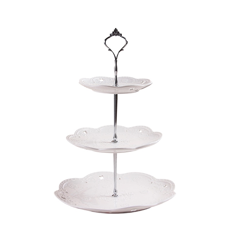 Ronde witte reliëf keramische fruitschaal europese drielaagse snackschaal taartschaal woonkamer snoepschaal plank