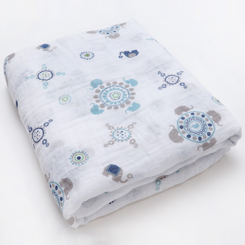 Fashionable Cotton Baby Blankets Newborn muslin Baby Swaddle Wrap Soft Infantil Receiving Blanket baby bed Stroller Accessories: The baby elephant