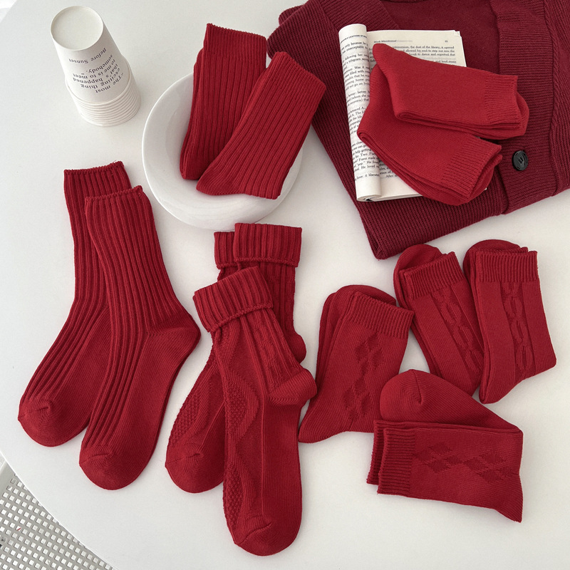 Calcetines de mujer de algodón transpirable Navidad Año calcetines rojos para niñas rayas Casual Otoño Invierno calcetines cálidos comodidad