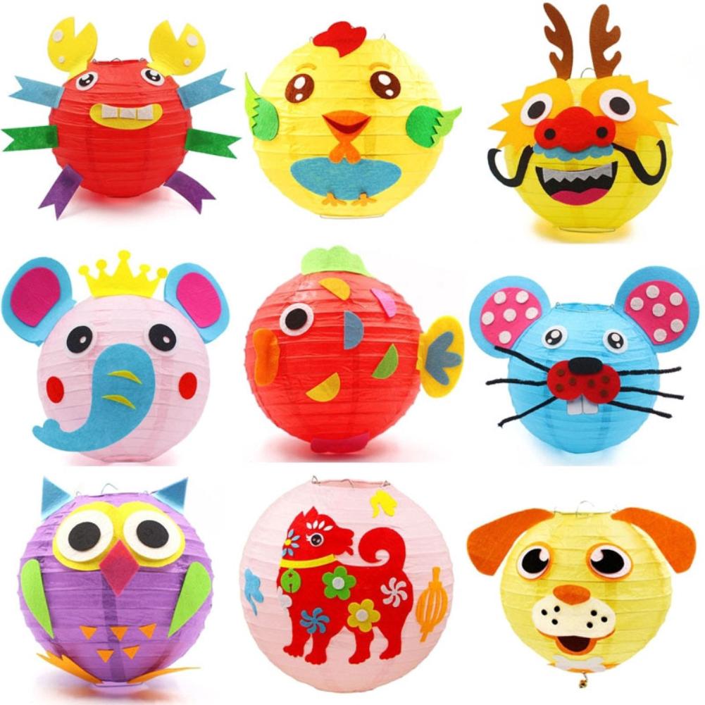 Linterna Luz Portátil de dibujos animados para niños, paquete de linterna de Material hecho a mano, manualidades de estilo aleatorio, juguetes para niños