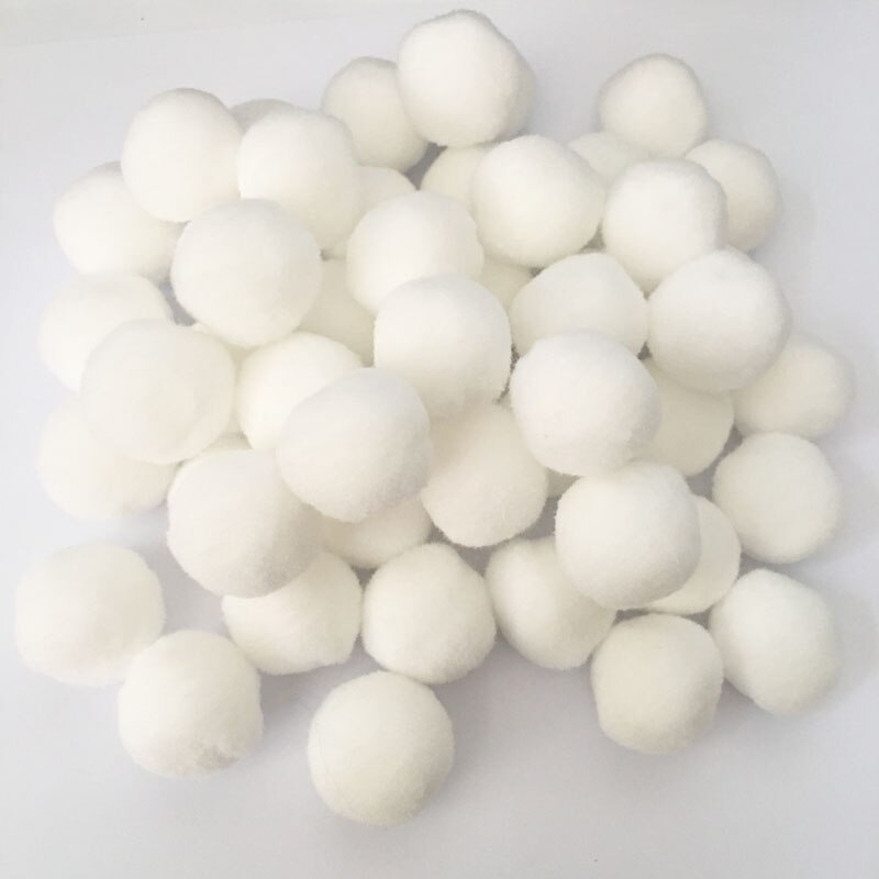 50 stk fluffy bløde pomponkugler håndlavede legetøj til børn bryllupsdekoration diy pom poms filtkugle sy håndværk forsyninger 25mm: Hvid