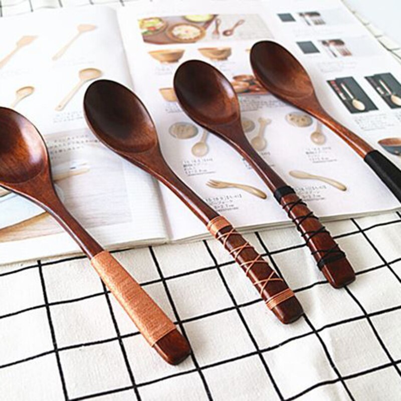 Cuchara larga plano medio empuñadura curva Nanmu delicado enredado respetuosos con el medio ambiente de cucharillas accesorios de cocina