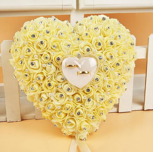Rose Wedding Ring Kussen met Ring Box Trouwring Houder Toonder Doos Hartvorm Rhinestione Voor Bruiloft Decoratie: light yellow