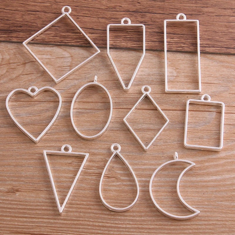 10 stks/30 stks Geometrische Figuur Charme Holle Lijm Lege Hanger Metaallegering DIY Armband Ketting Oorbellen Handgemaakte Bezel Mold: Licht Geel Goud Kleur