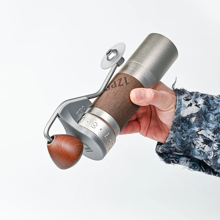 Auf Lagerbier 1Zpresso ZP6 Manuelle Kaffeemühle Staub Abdeckung Tragbare Kaffeemühle Deckel Kurbel Mühle Joystick Barista Zubehör