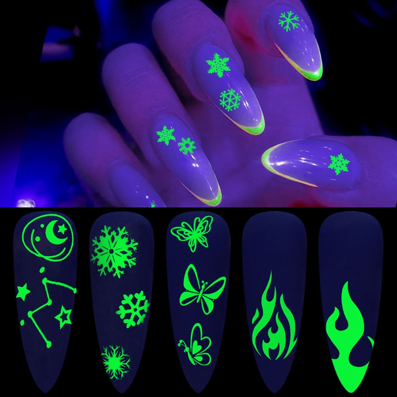 1Pc Lichtgevende Vlam Vlinder Nail Art Stickers Sneeuwvlok Maan Ontwerpen Nail Decals Glow In The Dark Halloween Manicure Decoratie