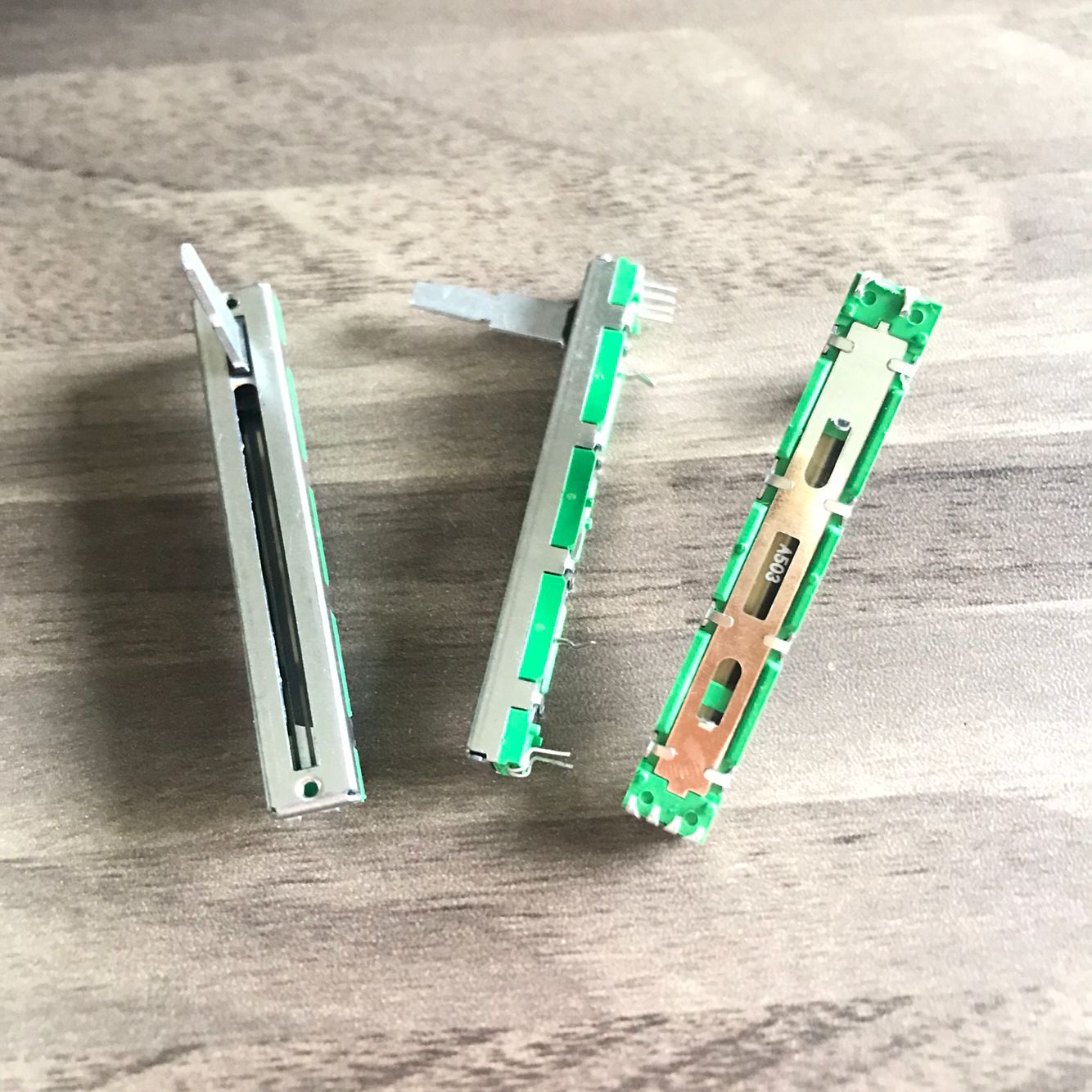 5 stks 60 MM 6 cm dubbele A20K A20KX2 A50K A50KX2 B20K B20KX2 mixer fader volume potentiometer fader A203 B203 20 MM handvat