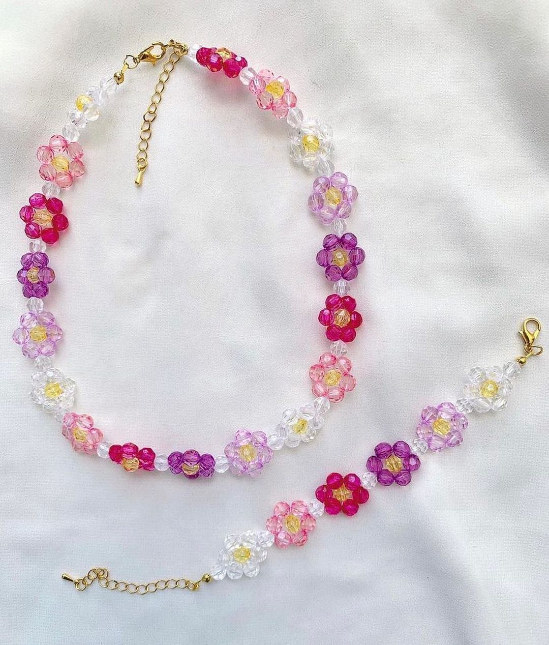 Dvacaman Korean Trendy Colorful Little Daisy Flower Beaded Necklace for Women Boho Acrylic Bead Clavicle Necklace Choker Jewelry: set8