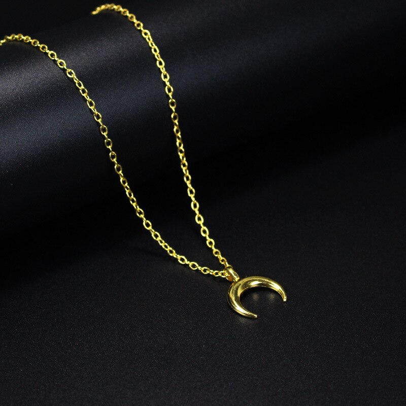 Collar con colgante de Luna para mujer, collares plateados de aleación dorada, cadena de clavícula, joyería para mujer: Golden-1