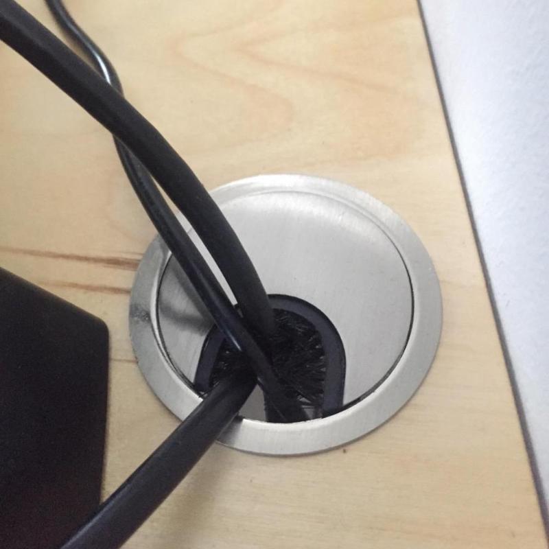 Tyller ledning kabel hul rundt dæksel metal tylle line hul kasser pæne og velordnede holdbar enkelhed til computer skrivebord