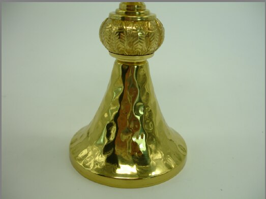 Ostensorium monstrance kobber hellig boks katolsk kirke ting sart hellig nadver eucharist jesus