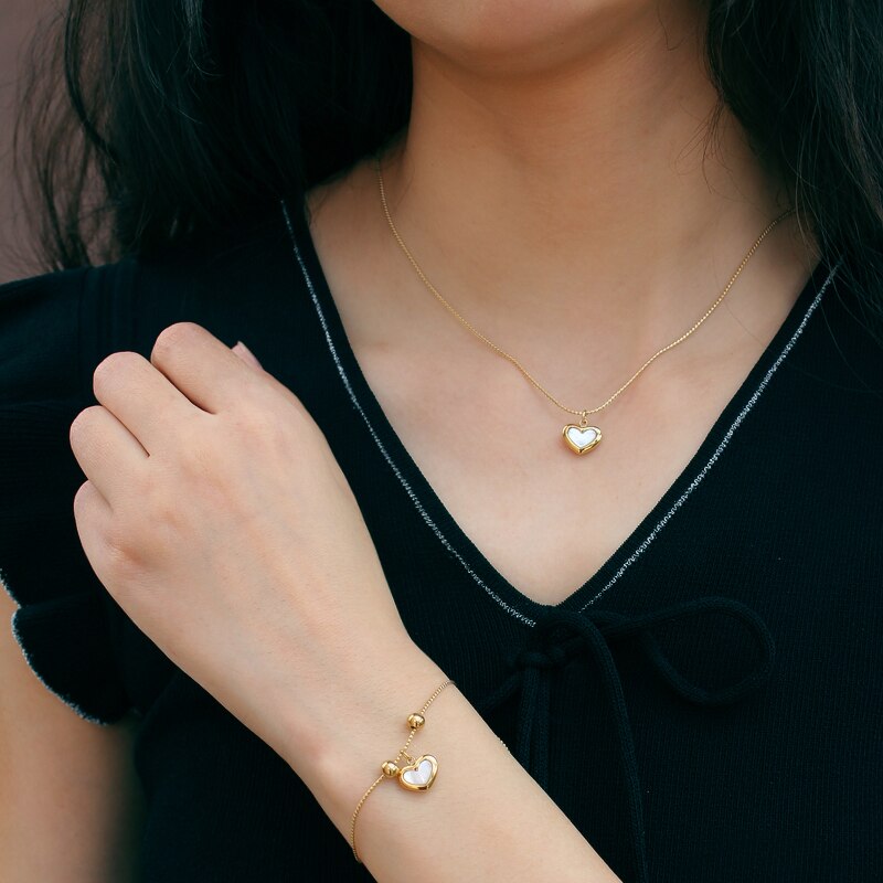 stainless steel Heart love bracelet for women gold snake chain shell hand jewelry