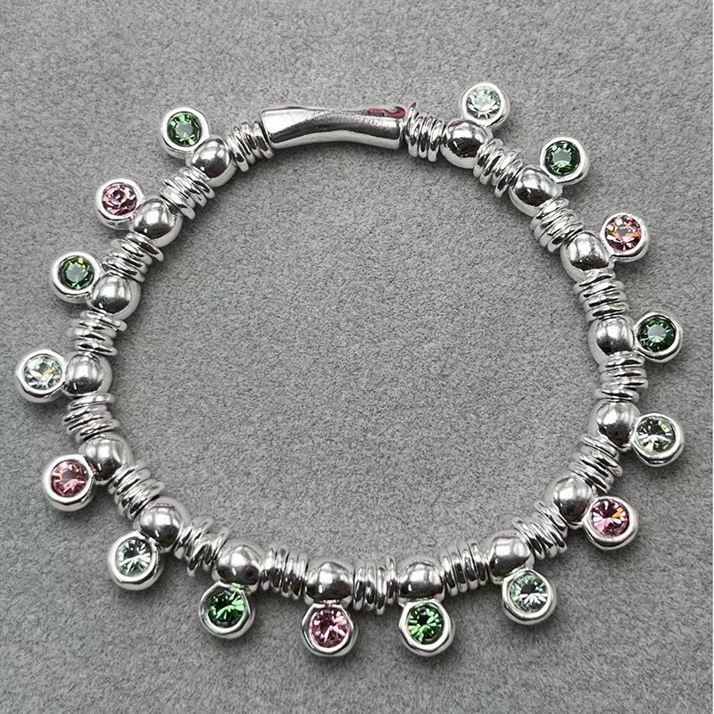 De best verkochte bedelarmband van in Europa in 2025, geschikt voor damessieraden: Donker Goud