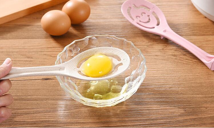 1PC Kitchenware Dining Stalk Smiling Face Non-stick Spoon Egg Divider Plastic Spatula Rice Spoon Tablespoons OK 0865
