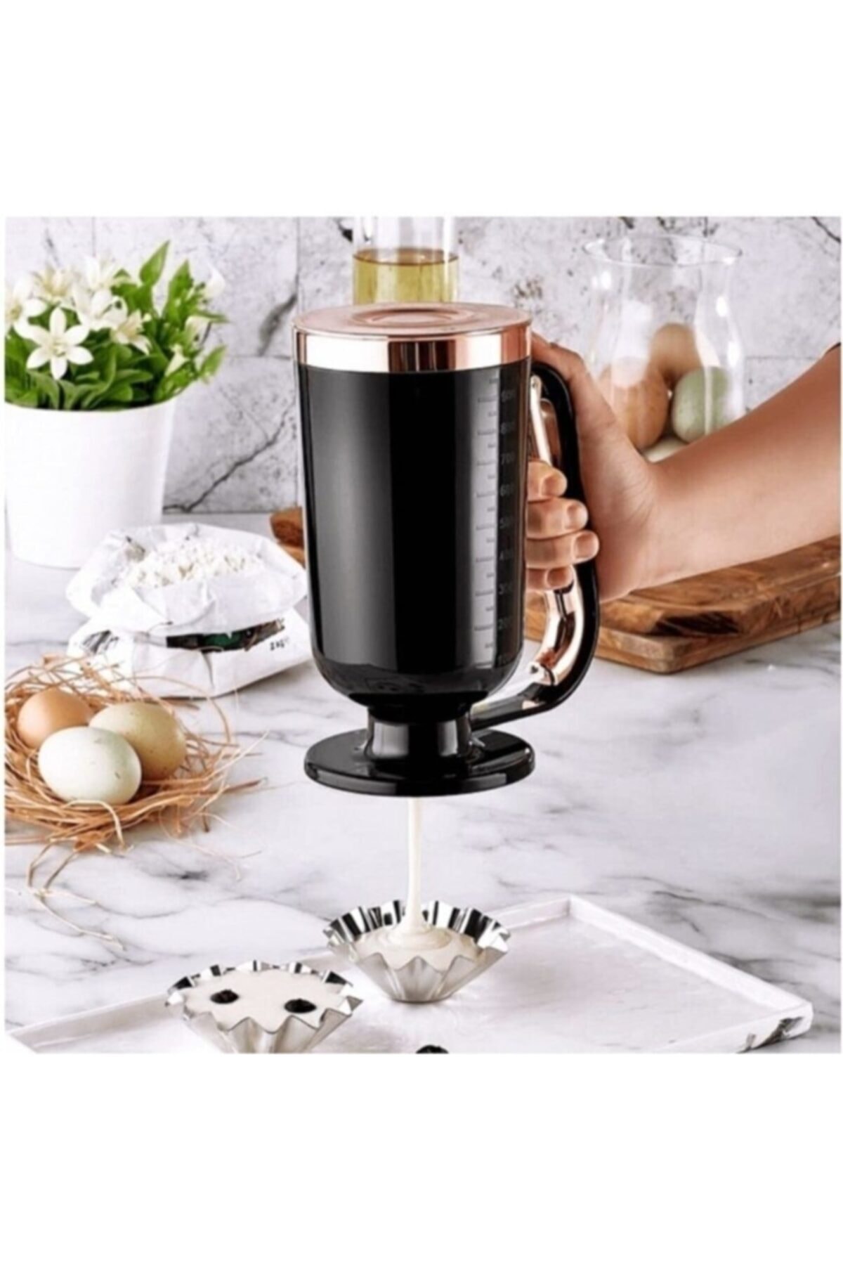 Batter Dispenser 900ml cake baking tools measuring cup Cupcake cookie pancake muffin batter waffle paste dispenser Vip jo: Gold