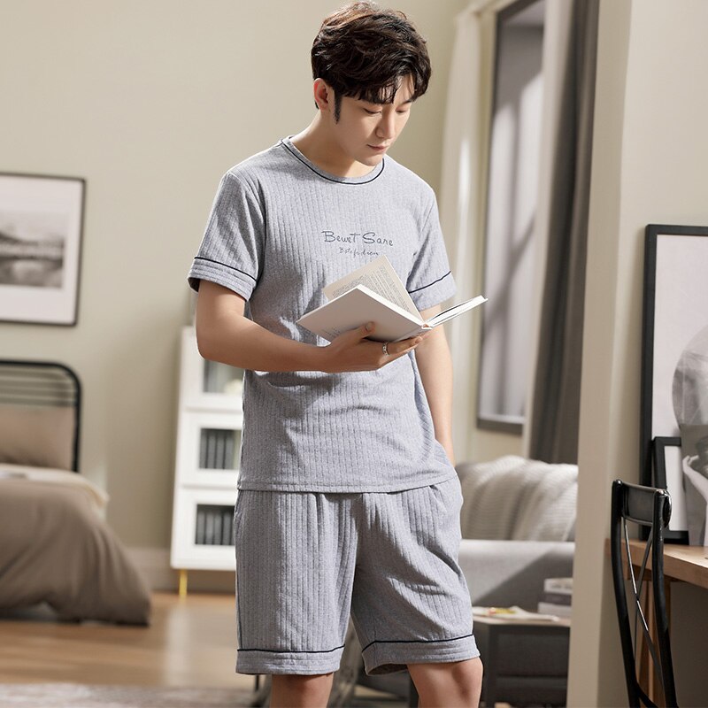 Conjunto de pijamas con letras para hombre, ropa de dormir de algodón de punto de manga corta, traje de casa, talla 4XL, color gris claro, novedad de verano