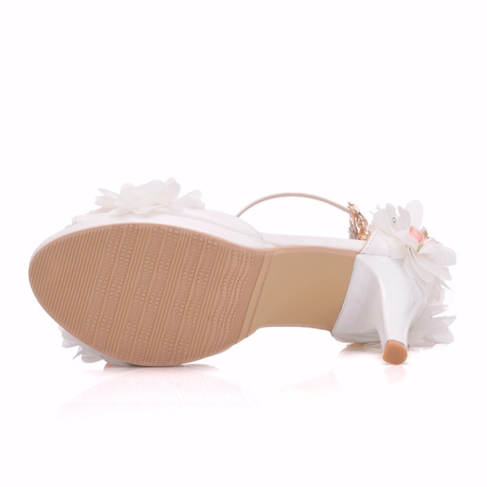 Crystal Queen Vrouwen Bruid Schoenen Teen Hoge hakken Vlinder Trouwschoenen Kant Bloemen Polsbandjes Zomer Party Sandalen Pompen