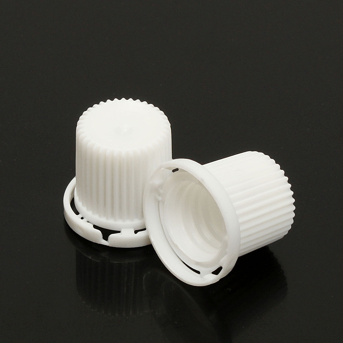 100pcs 250ml 8 oz Transparent Stand up Spout Beverage Bag Plastic Spout Storage Pouch for Party Wedding Juice Beer with Funnels