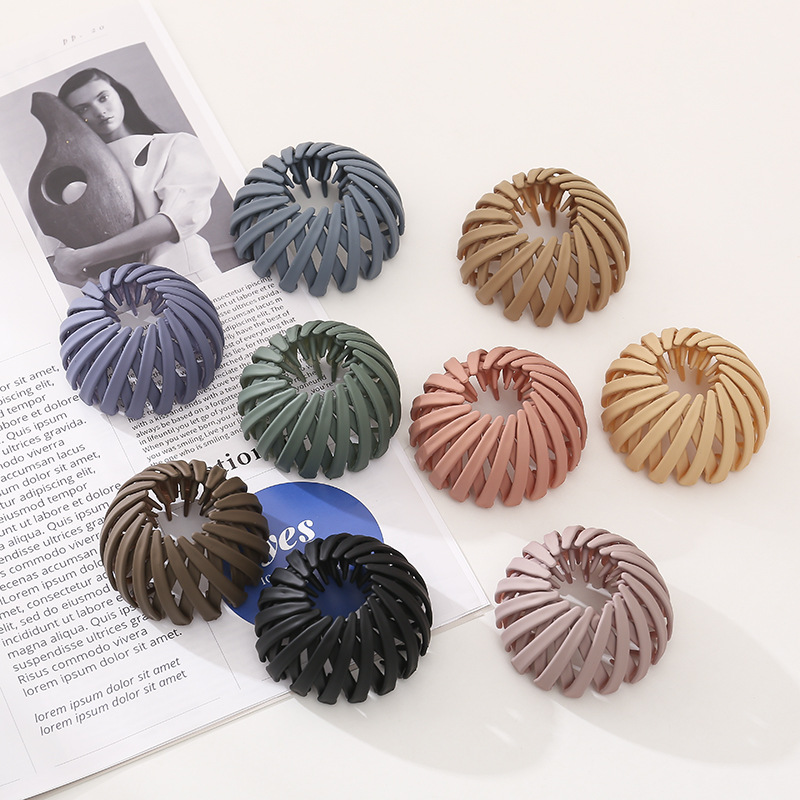 1 st Vrouwen Paardenstaart Haar Ringen Clips Vogelnest Vormige Haar Haarspeld Eenvoudige Magic Lui Braider Tool Haar Styling Accessoires