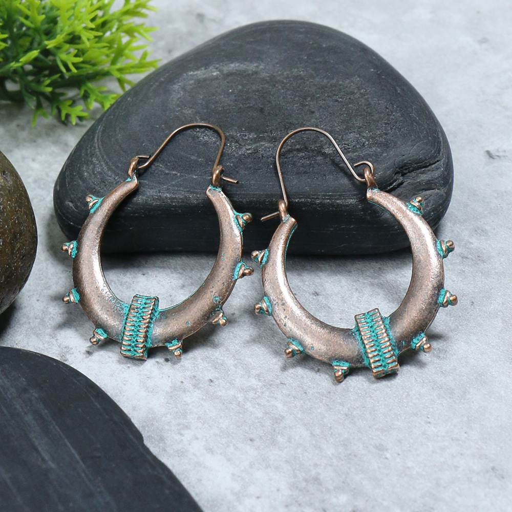 Pendientes bohemios étnicos Vintage de Color bronce para mujer, aretes colgantes geométricos de flor tallada en piedra azul clásica, joyería Jhumka: cromo negro