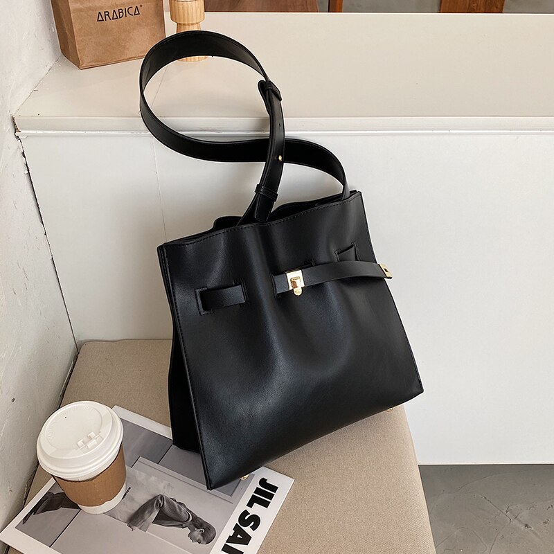 High-end stijl grote capaciteit tote bag voor vrouwen effen kleur koreaanse all-match crossbody schoudertassen 9 xb 7: Zwart