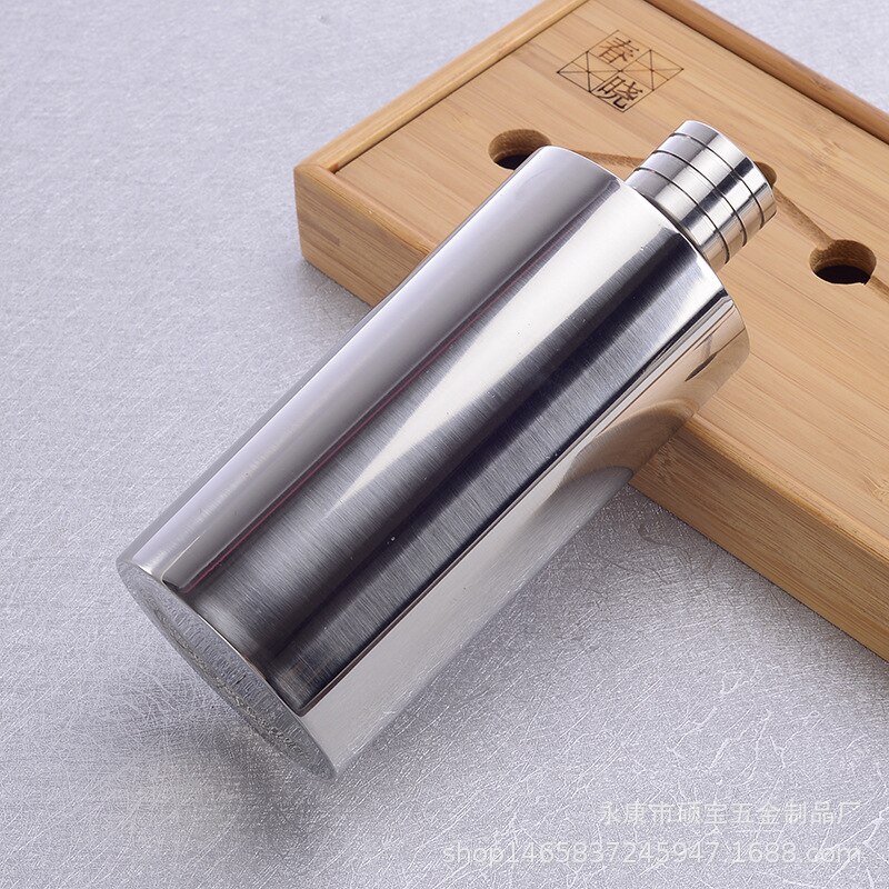 304 stainless steel kettle thickened, Jin filled cylindrical kettle, Russian portable round Baijiu: 0.5kg - brig
