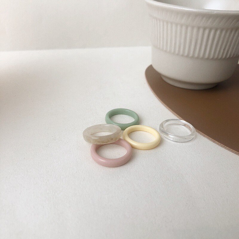 1Pc Kleurrijke Transparante Hars Ring Set Voor Vrouwen Korea Minimalistische Acryl Vrouwelijke Geometrische Ronde Ringen Sieraden Party