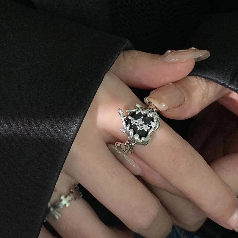Kpop gotisch Ästhetische Metall Dornen Liebe Herz Punk Offenen Ring Für Frauen Mädchen Jahrgang-Schmuck Y2K EMO Grunge Zubehör