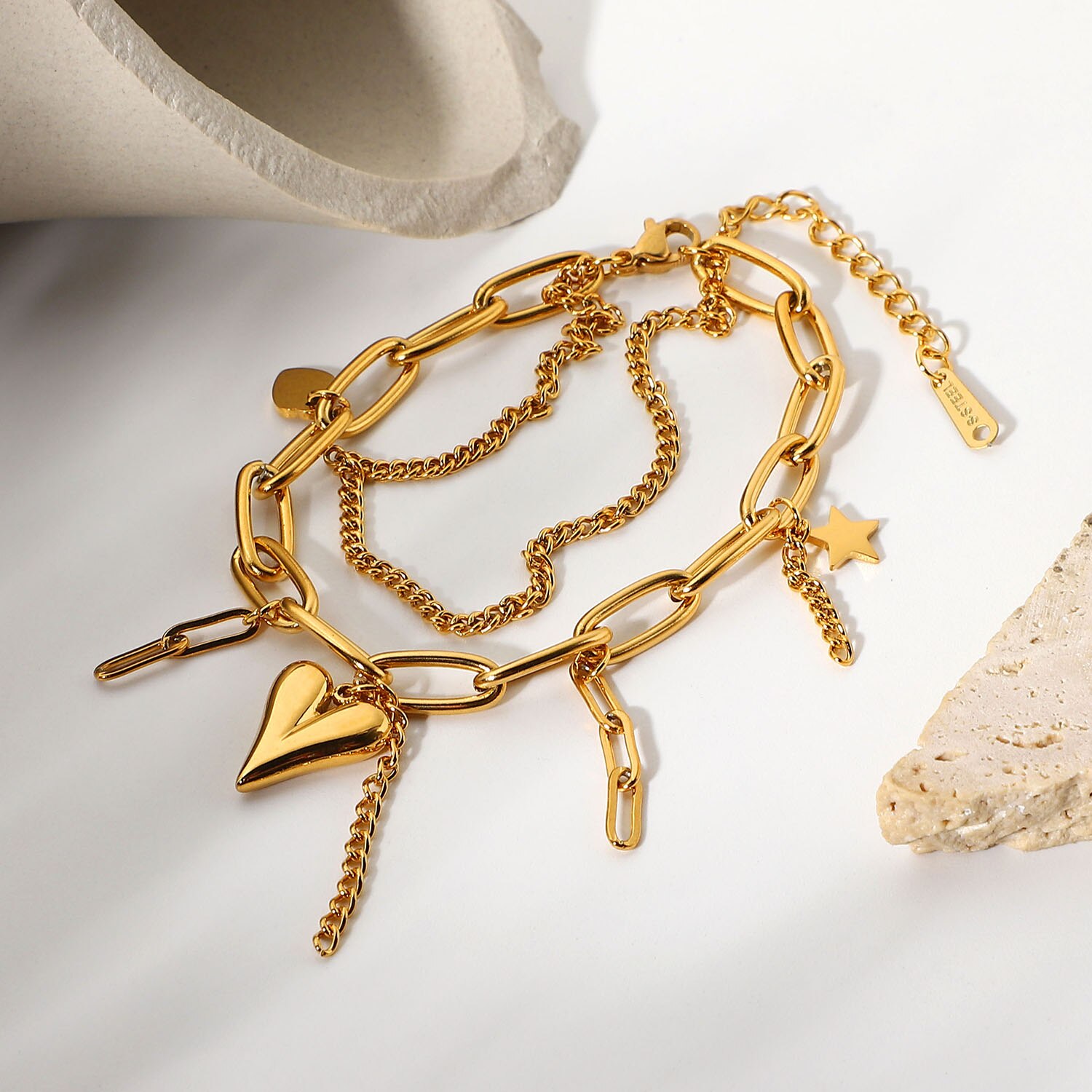 Mehrreihige armbänder aus kubischem edelstahl mit Stern und herzmotiv für damen, quadratische gliederketten, metallschmuck in Gold, freundin