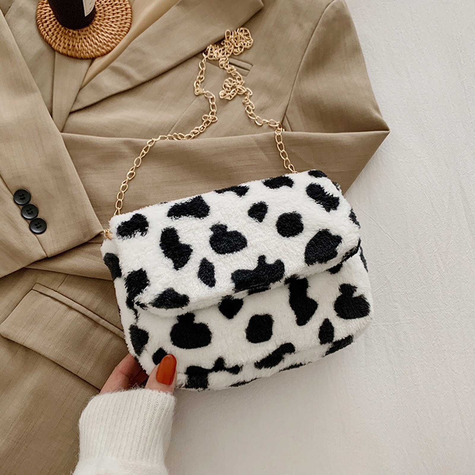 Novo design de pelúcia bolsa feminina 2020 novo inverno mão mais quente saco aleta moda leopardo impressão crossbody bolsa de ombro: A