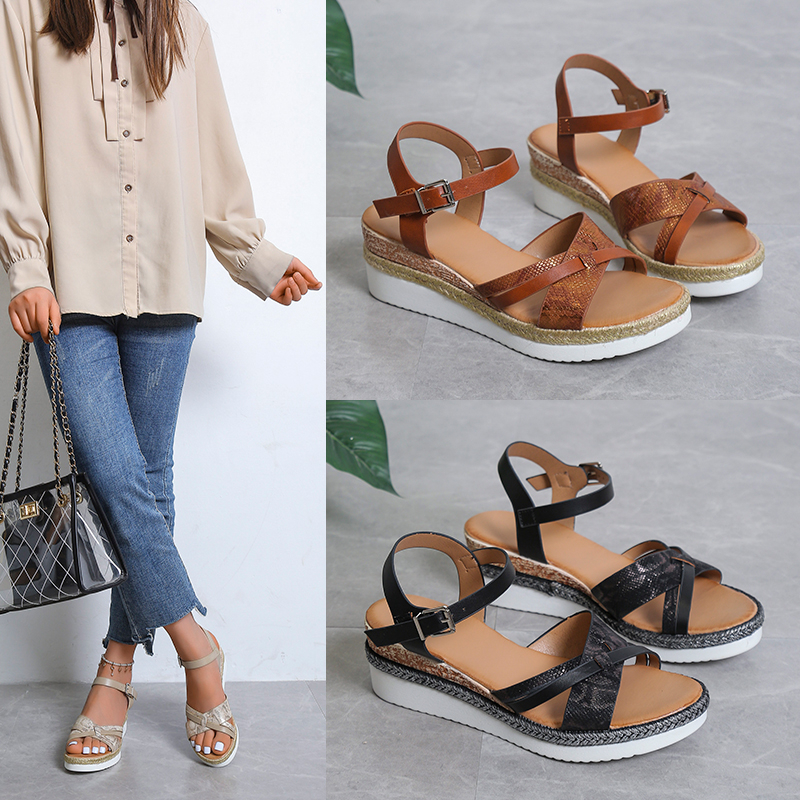 Zomer Sleehak Sandalen Voor Vrouwen Gesp Band Platform Rome Sandalen Vrouw Open Teen Dikke Bodem No-Slip Sandalias Mujer Plus Size