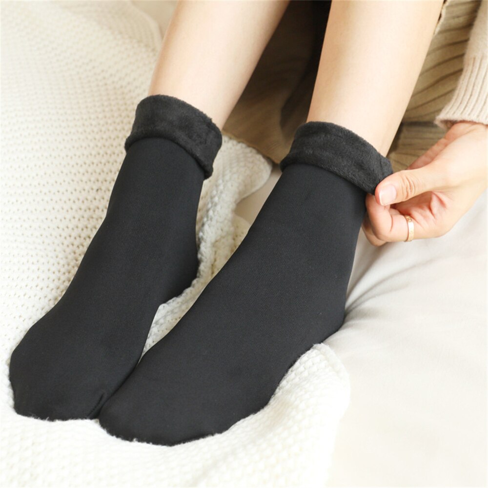 Women's Winter Thicken Warm Thermal Socks for women Solid Black soken Seamless Wool Floor Cashmere Home Snow Boots socks for men: Black
