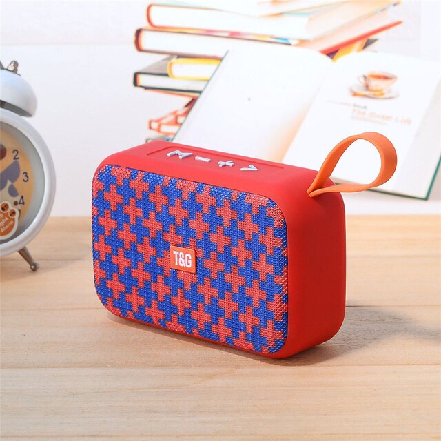 TG506 Speakers Portable Mini Speaker Wireless HIFI Speaker Soundbar Outdoor Loudspeaker Support TF Card FM Aux vs TG182: Red Blue