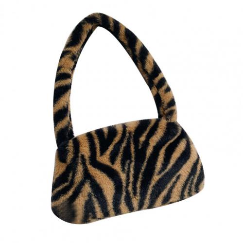 Schultertasche mit leopardenmuster, tragbar, quadratisch, vielseitig kombinierbar, plüsch-achseltasche, bekleidungsaccessoire, tragbare achseltasche mit kuhmuster: Kastanienbraun