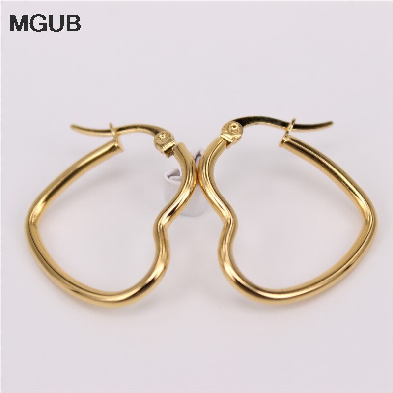 MGUB 25MM -55mm drut modelowany pozłacane kolczyki delikatna ręka polerowanie ze stali nierdzewnej lekkie mężczyźni i kobiety preferowane HX4