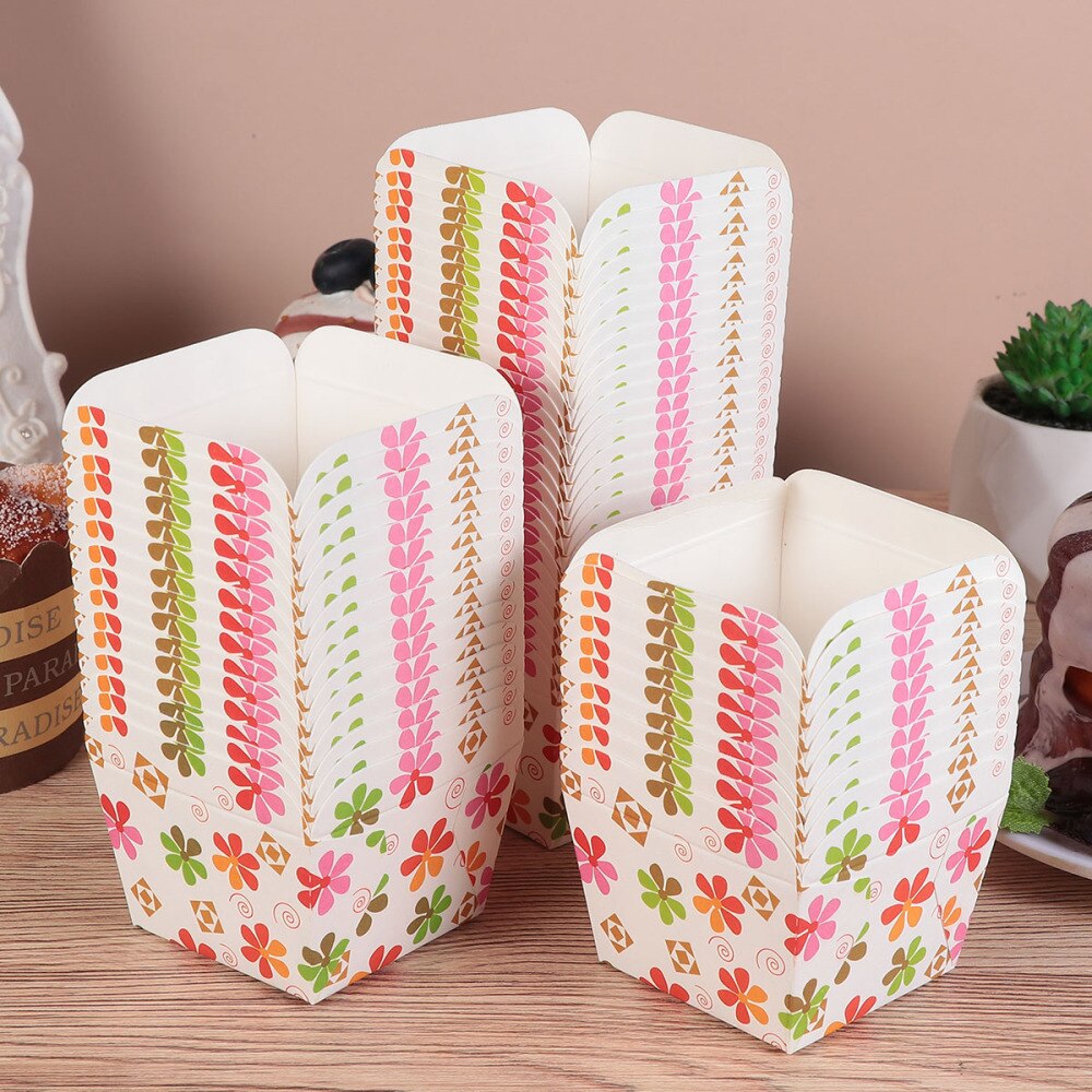 100pcs Paper Cupcake Cups Square Disposable Cake Cup Heat-resistant Dessert Bowls Mini Cake Box Party Supplies (Blue Dot): Colorful Floral
