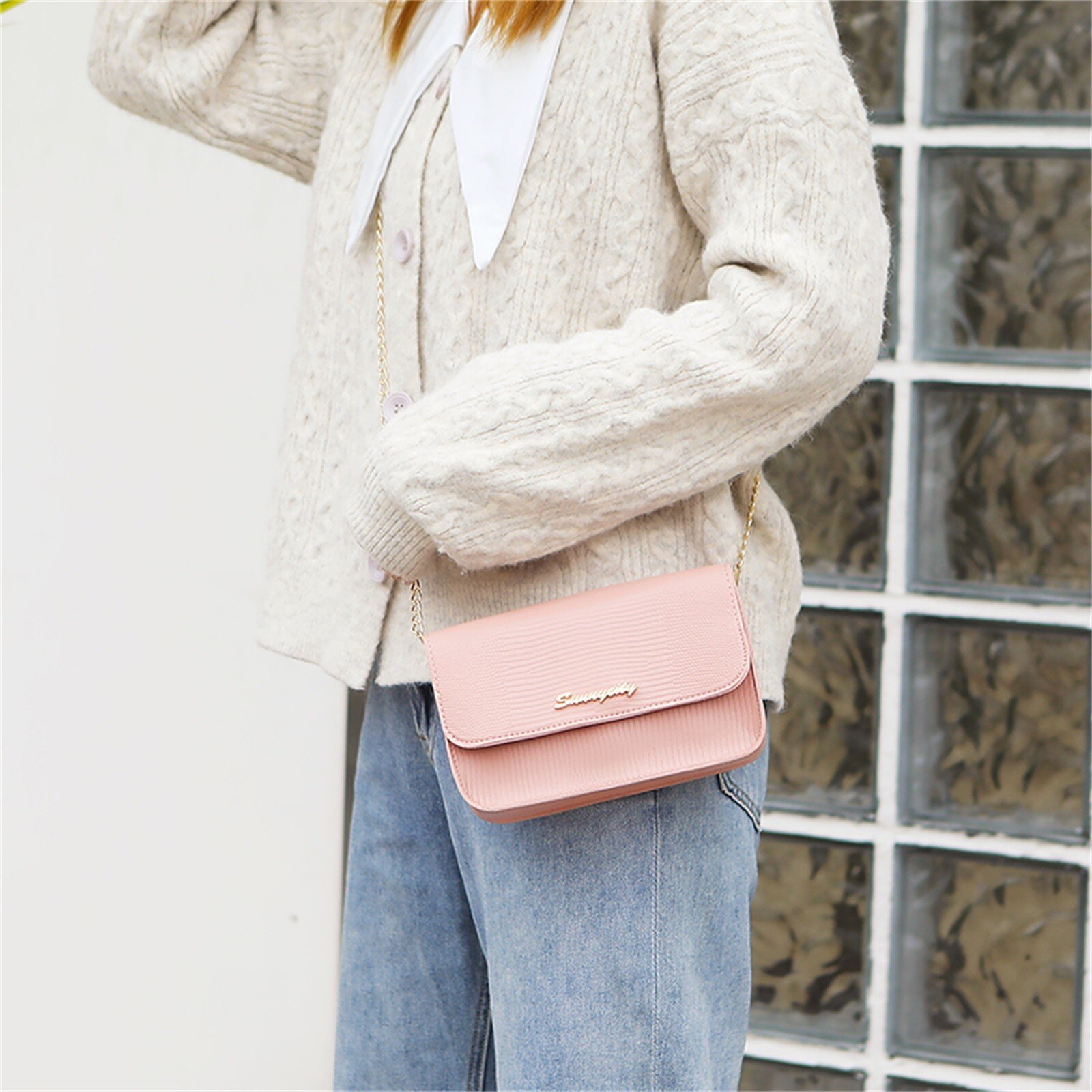 Bolso cuadrado pequeño y sencillo para mujer, bolsa de mano femenina de , de , de cuero Pu, con cadena de cerrojo, bandoleras para teléfono móvil,