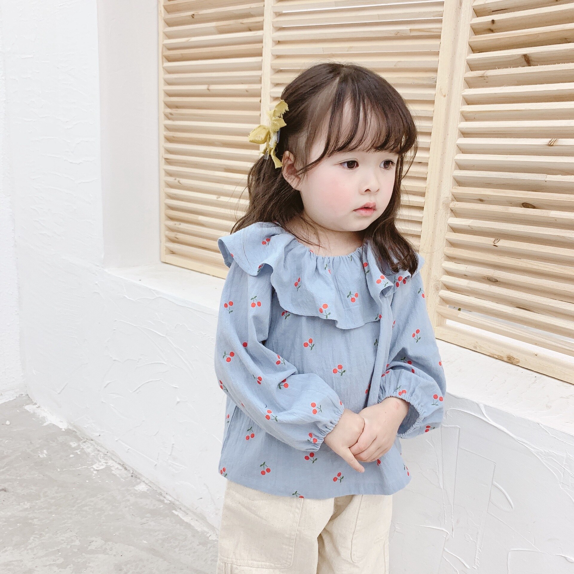 Forår koreansk stil baby piger store turn-down krave kirsebær bluser 1-5 år sød pige løs afslappet skjorter børn tøj toppe