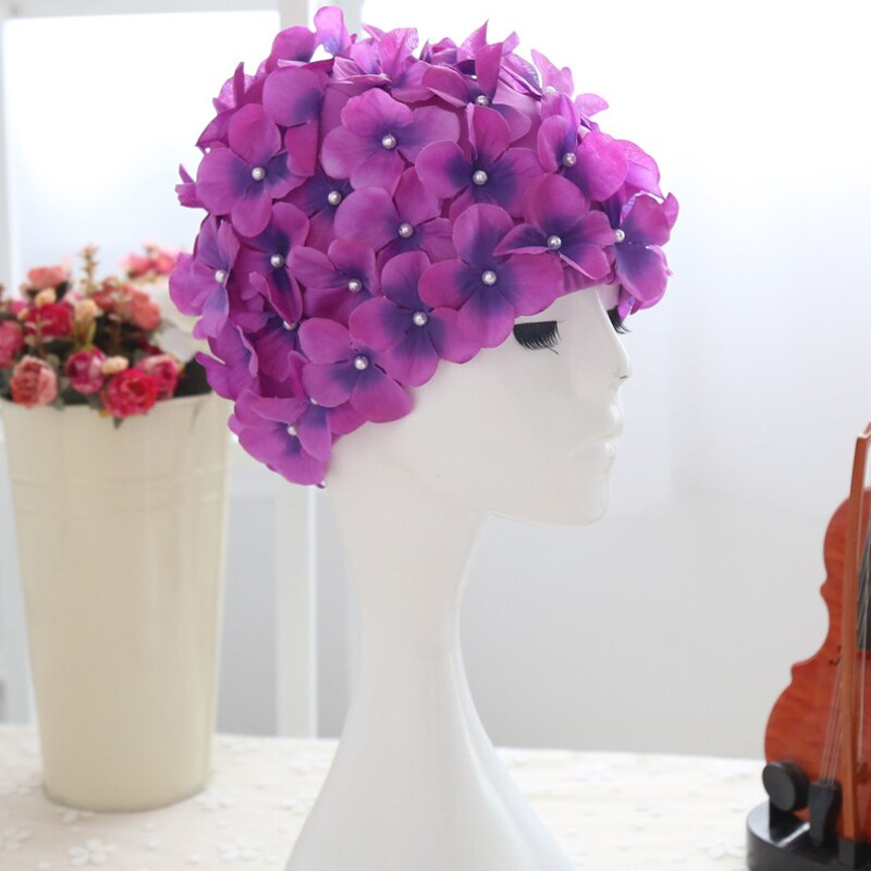 Sombrero de baño con pétalos 3D para mujer, gorro de baño con flores para piscina, novedad de: Púrpura