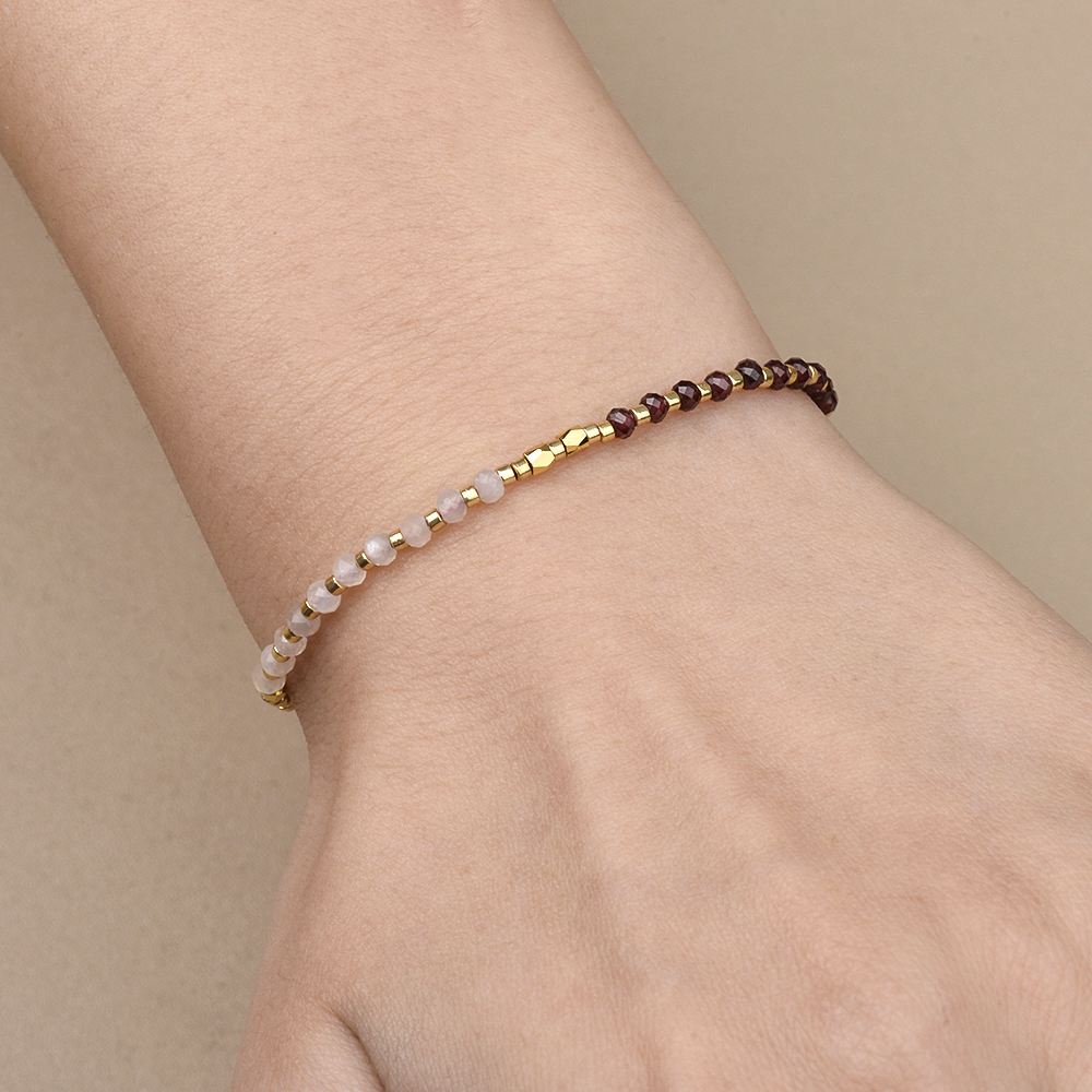 2 x 3mm dobbel steinarmbånd med naturstein og frøperler, justerbare armbånd som passer for menn og kvinner til daglig bruk.