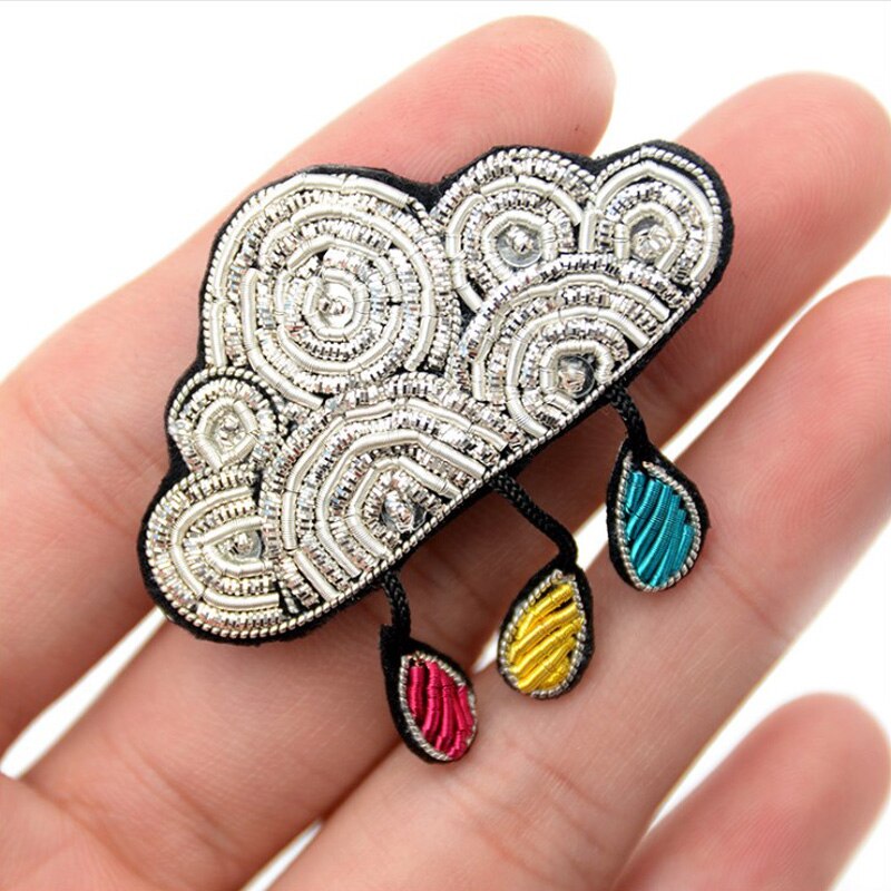 Kreatywny rękojeść ręczny jedwabny znaczek kolorowe chmury mała broszka żeńnarty temperament dziki stanik ozdoba wysokiej klasy akcesoria