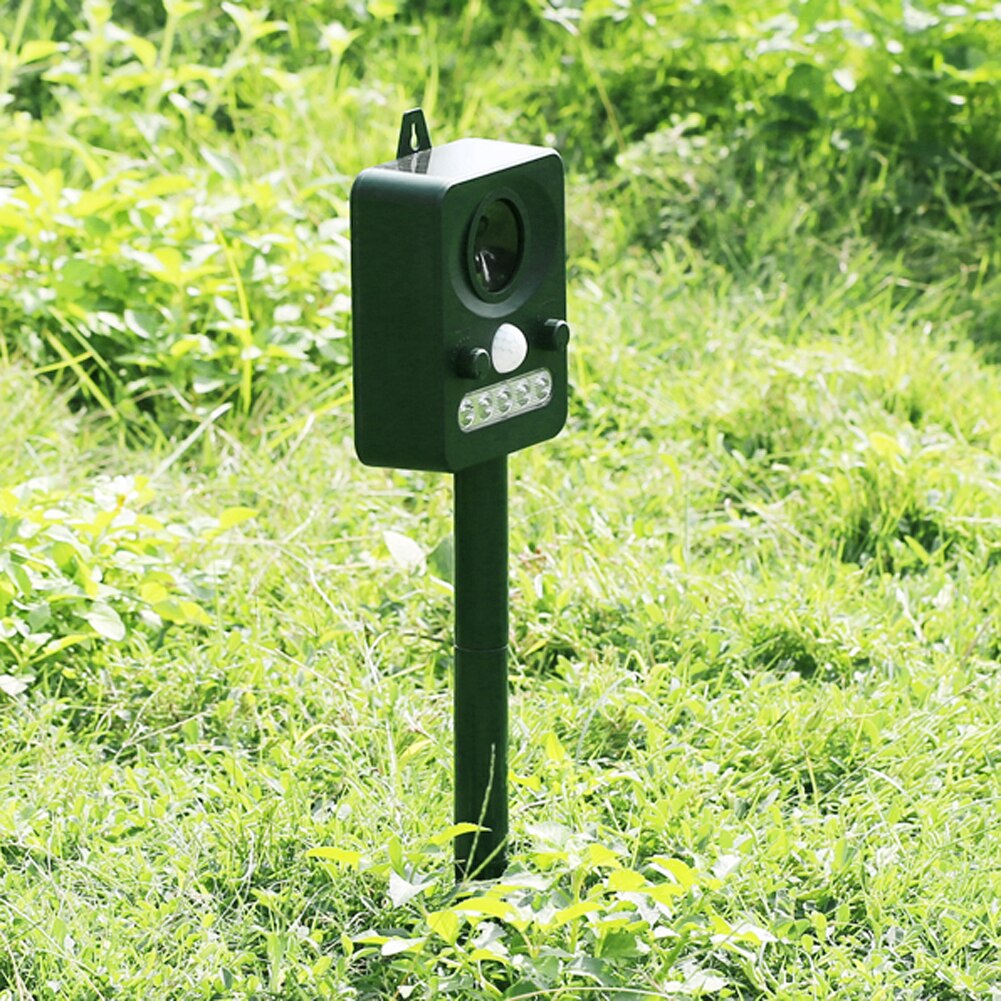 Ultrasonic Solar Powered Cat Dog Mice Repelle Animal Chaser Deterrent Repellent Solar Powered Scarer Repellent