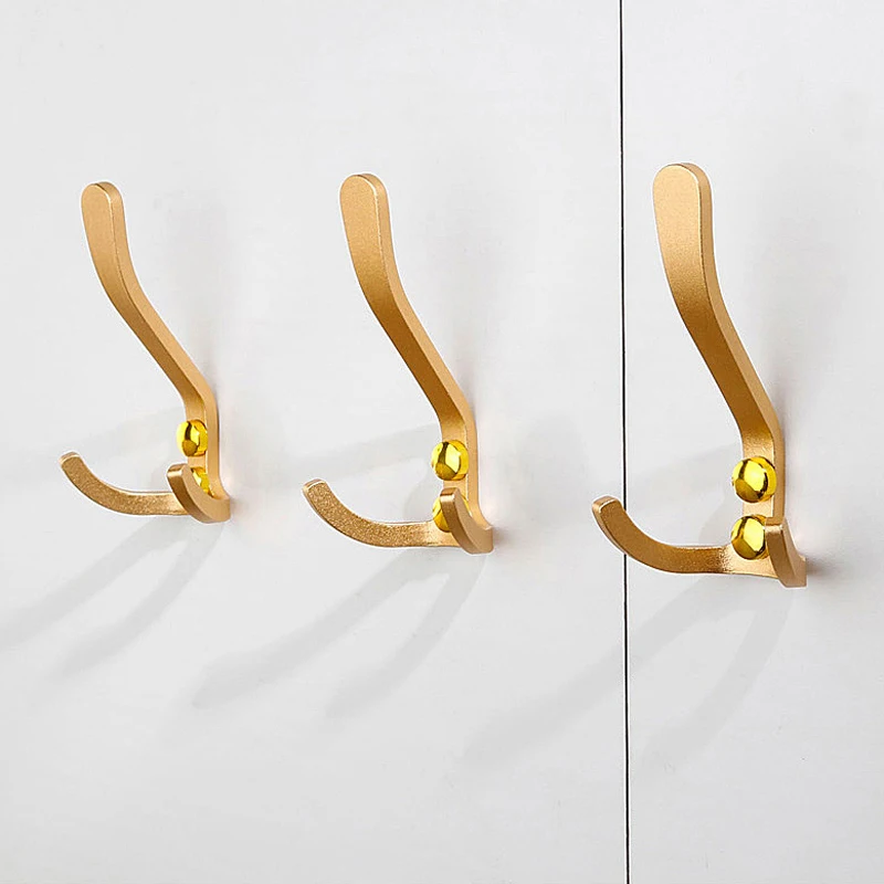 Schwarz Goldene Robe Haken Wand Mantel Rack Für Haus Hängen Schlüssel Halter Kleidung Tür Kleiderbügel Dusche Handtuch Haken Bad Zubehör