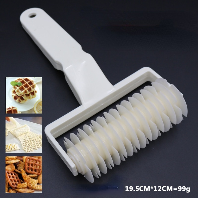 Large Medium and Small Plastic Mesh Cutter Dough Roller Cutter Pizza Pizza Roller Mesh Cutter Baking Tools: L  No.28