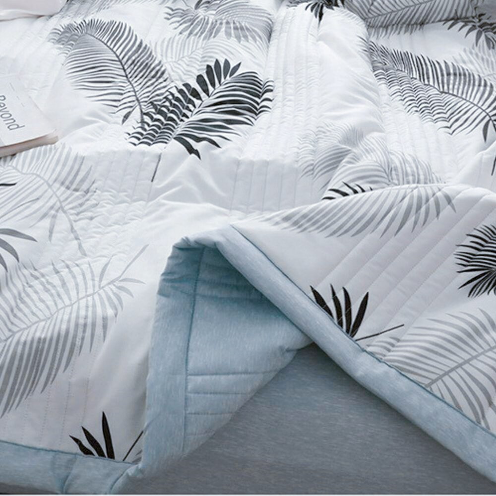 ADOREHOUSE Summer Quilt Air Condition Comforter Thin Double-Sided Print Bedspread Washable Comforter Breathable Quilt Blanket