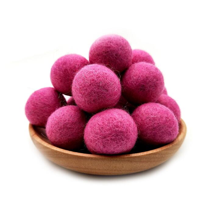 10pcs/lot 3cm 100% Wool Felt Balls Colorful Diy Pom Poms Craft Material Balls Of Wool Christmas Room Decro Decoration for home: rose red