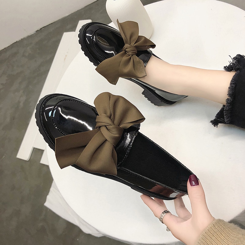 Plus Size Oxfords Vrouwen Schoenen Vrouwelijke Flats Boog Knoop Loafers Platform Slip Solid Zwarte Lakschoenen Vrouw Dames schoenen