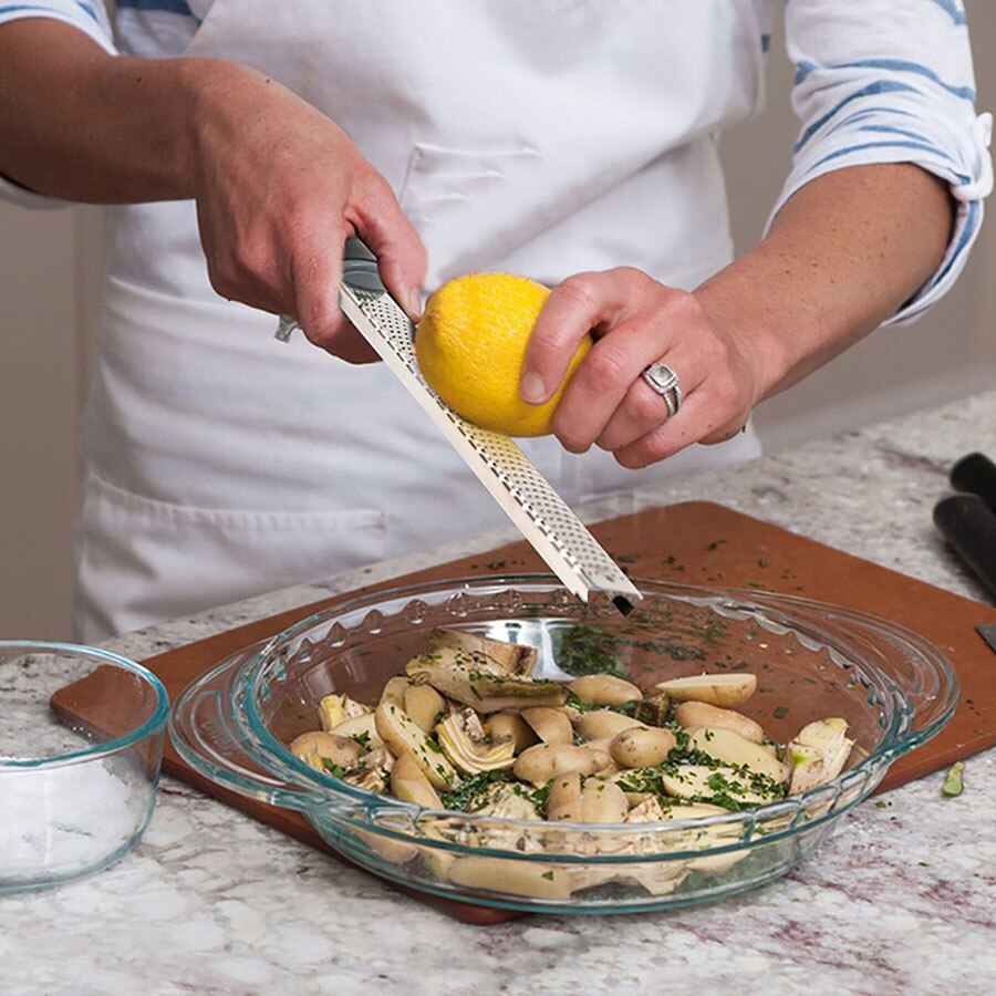 Kitchen Graters set of 3, Stainless Steel Zester, Chocolate-Garlic-Ginger-Nutmeg-Coconut-Spice-Parmesan Cheese Shredder & grater