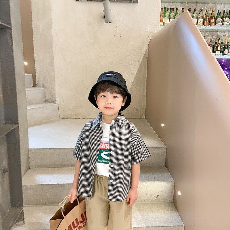 Camisa de manga corta a cuadros para niños, camisa Coreana de estilo fino, top de ocio para niños de color blanco y negro, 10 a 187